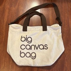 Bloomingdale’s big canvas bag